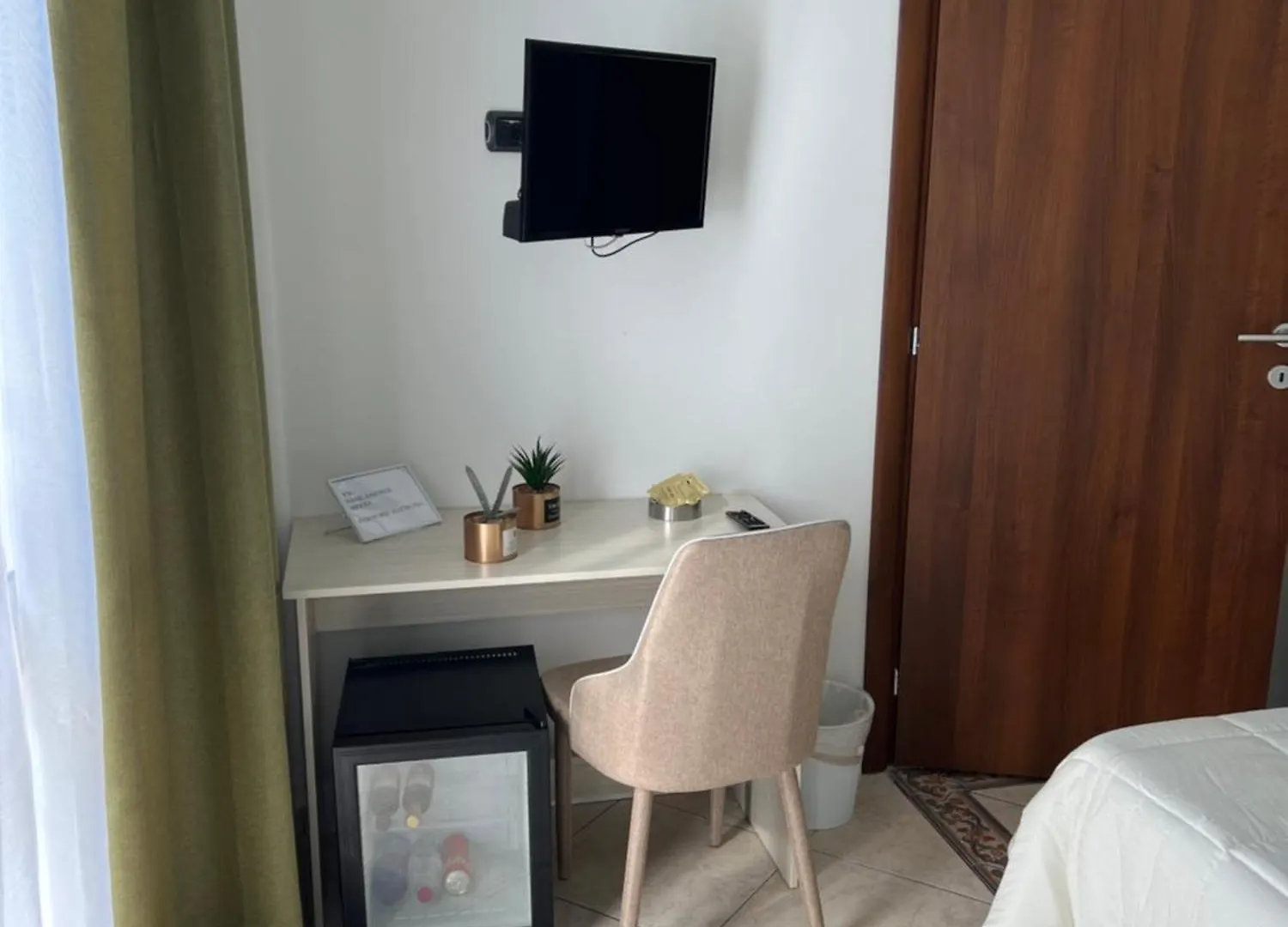 La Porta Di Alba Bed & Breakfast Palermo