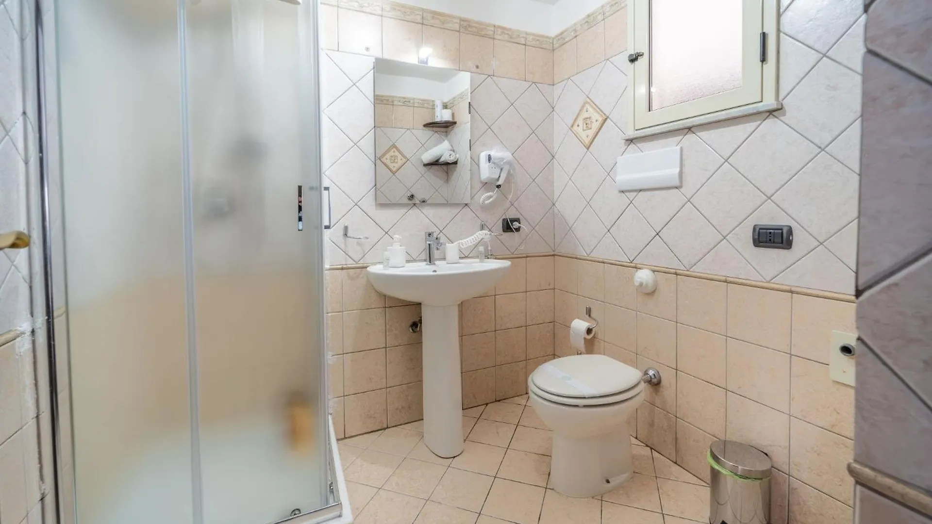 La Porta Di Alba Bed & Breakfast Palermo Italy