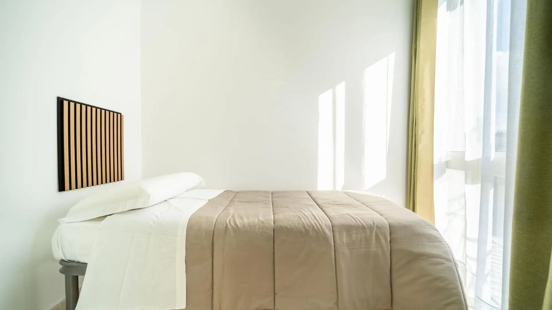 La Porta Di Alba Bed & Breakfast Palermo Italy