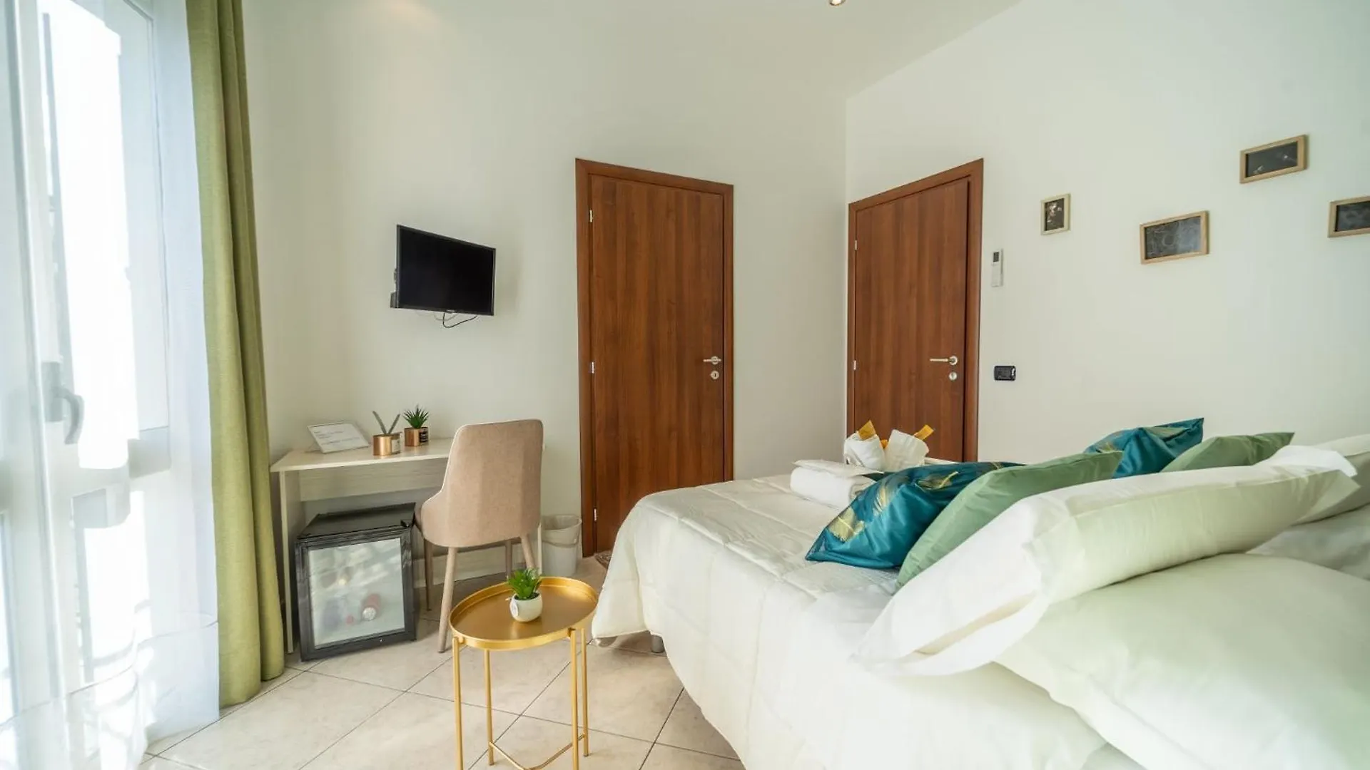 La Porta Di Alba Bed & Breakfast Palermo