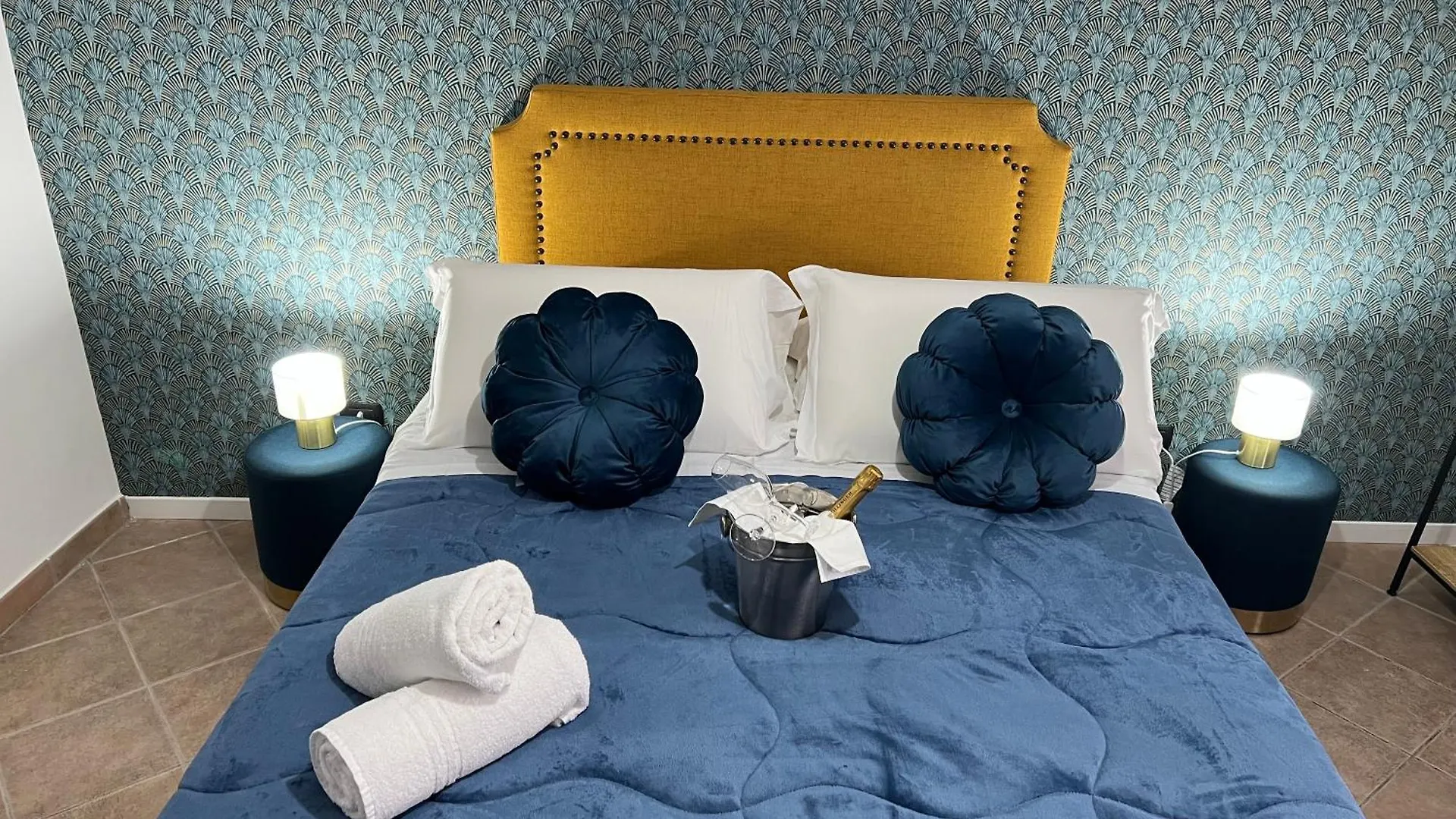 La Porta Di Alba Bed & Breakfast Palermo Italy