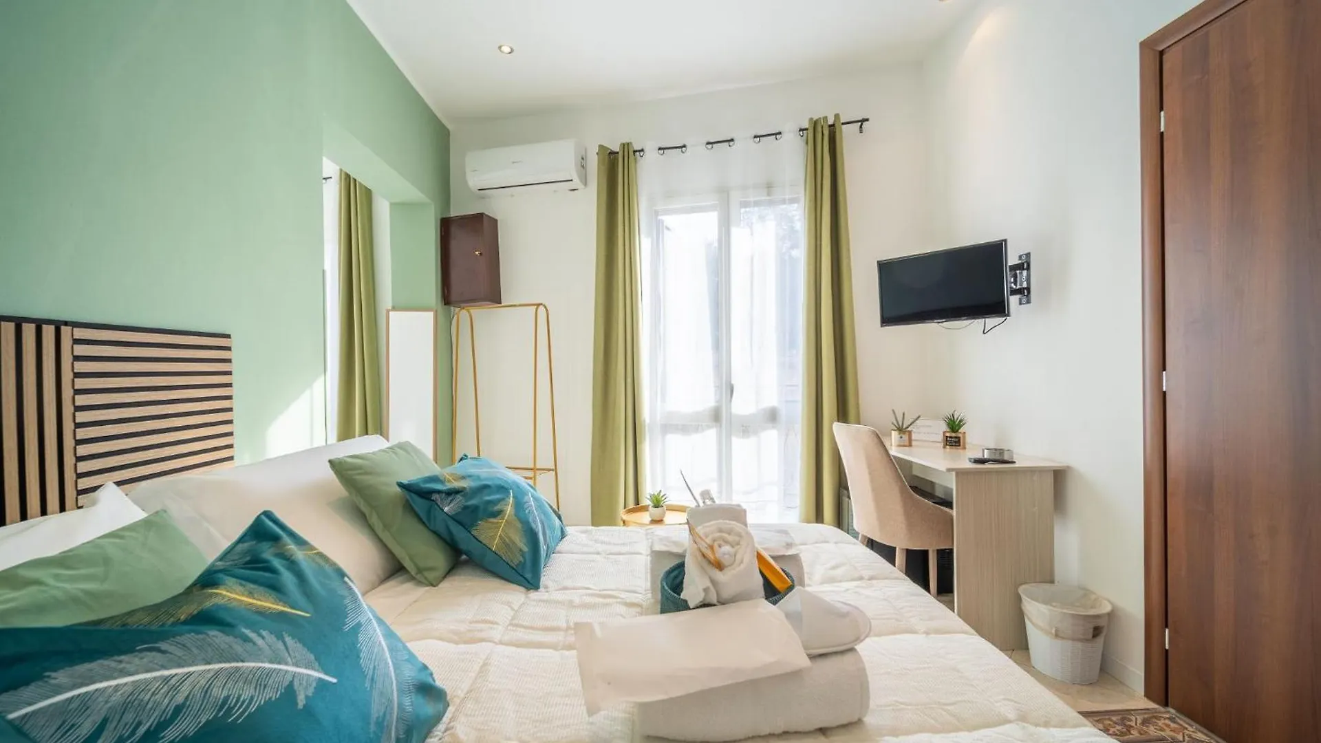 La Porta Di Alba Bed & Breakfast Palermo