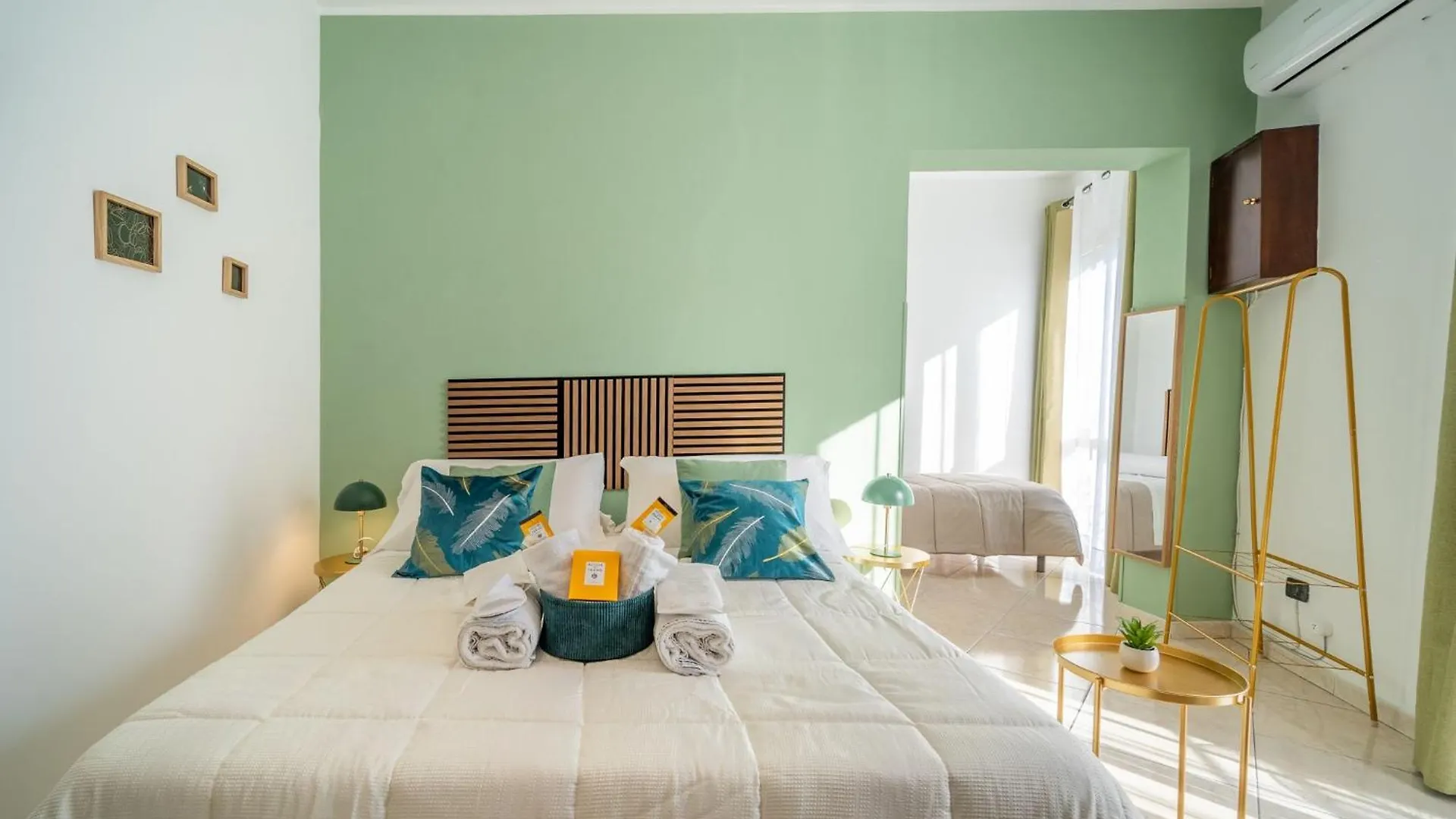 La Porta Di Alba Bed & Breakfast Palermo Italy